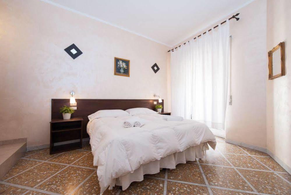 Alojamento de Acomodação e Pequeno-almoço In Trastevere House
